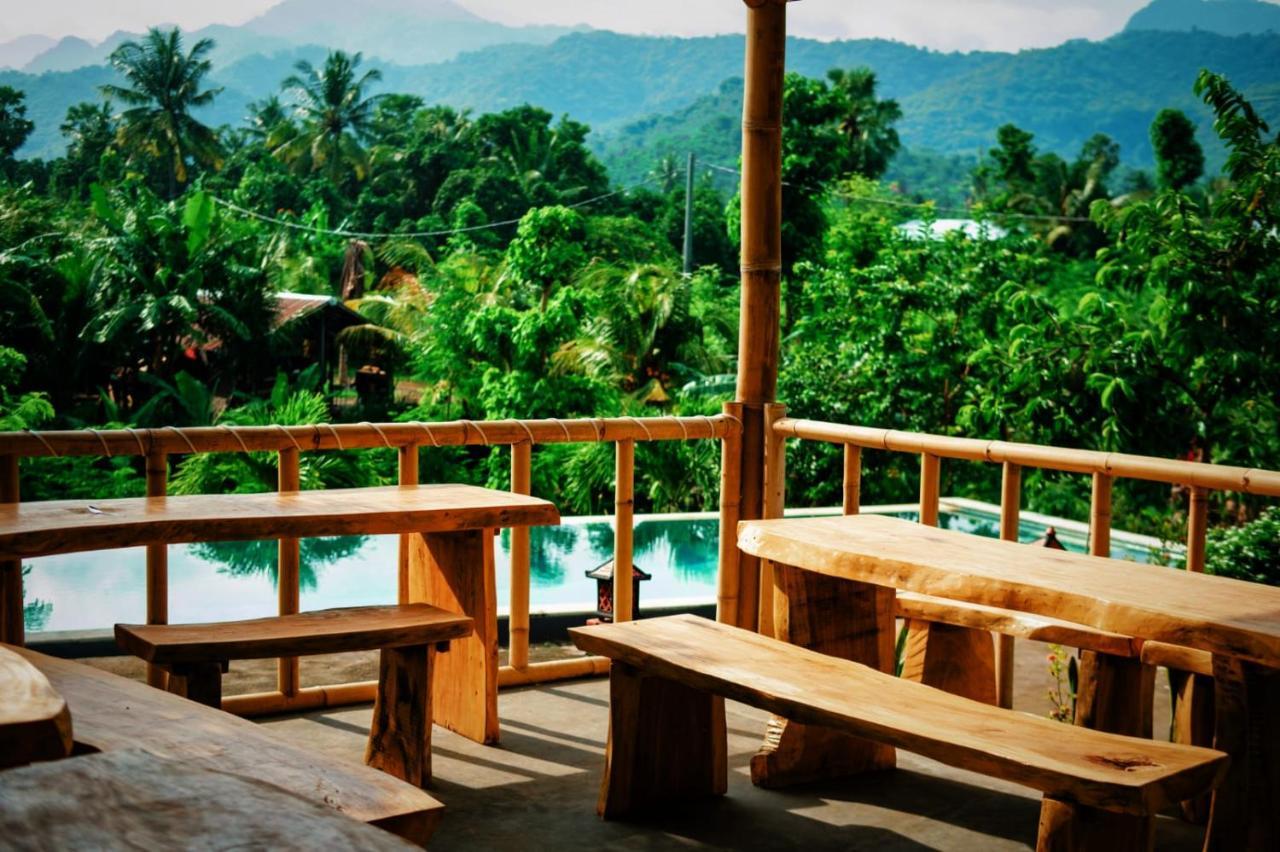 Eco Moringa Garden Hotel Banyuwedang Exterior foto